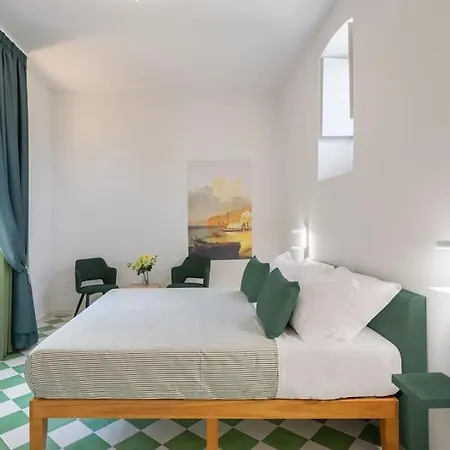 Appartamento Sorrentovibes - Lux Family In With Terrace&solarium Sorrento